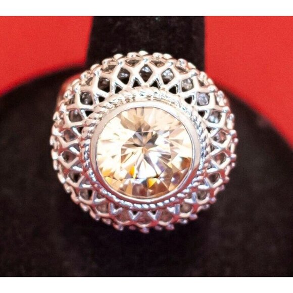 Size 7, Vintage Art Deco Diamond Faux Gem Silver Tone Ring - F40 - Picture 1 of 3